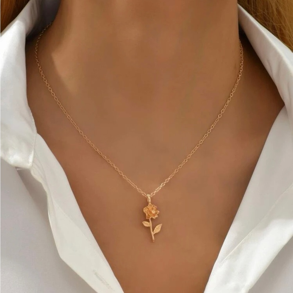 Flower Charm Necklace